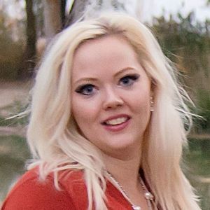 Meet your Posher, Stefanie